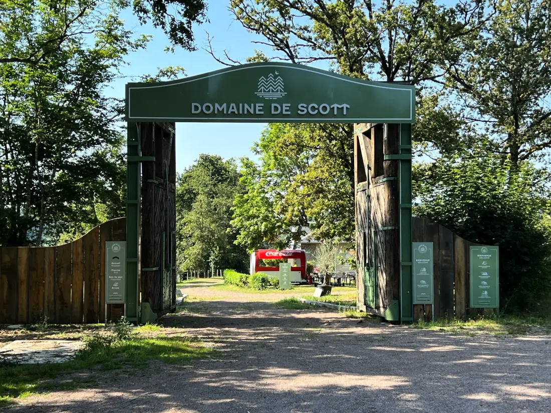 Ushuaïa Villages - Domaine De Scott 1 étoiles★