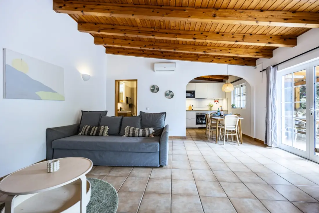 Quinta Da Liberdade: Spacious Cottage