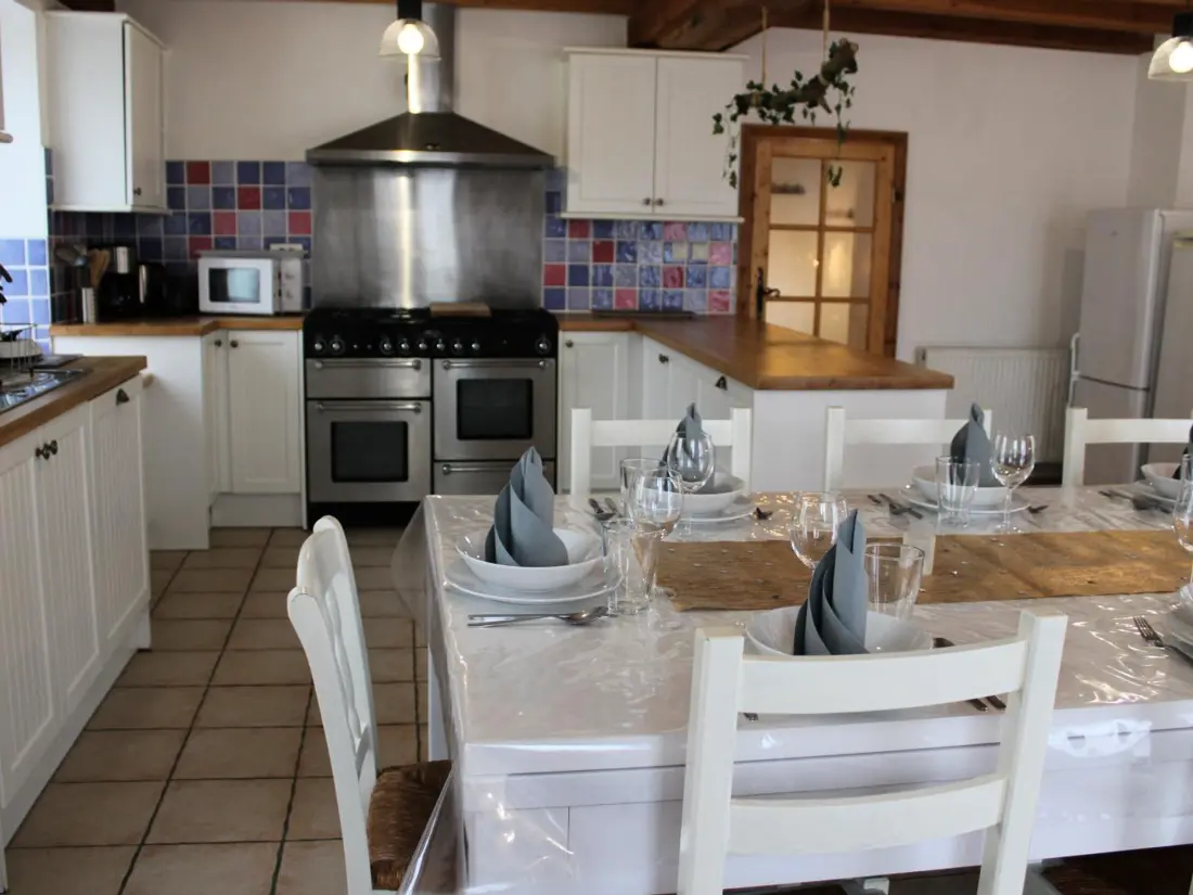 Maison de Vacances MONTMOREAU 2