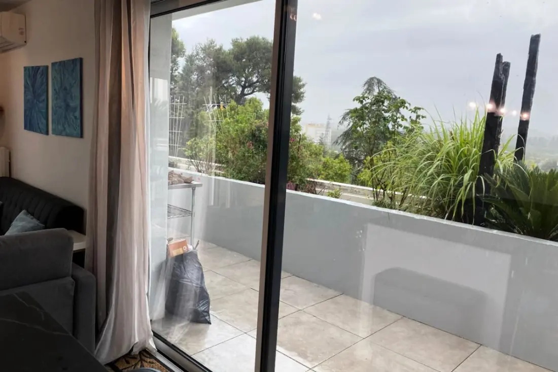 Appartement Avec Piscine &amp; Terrasse à Montpellier