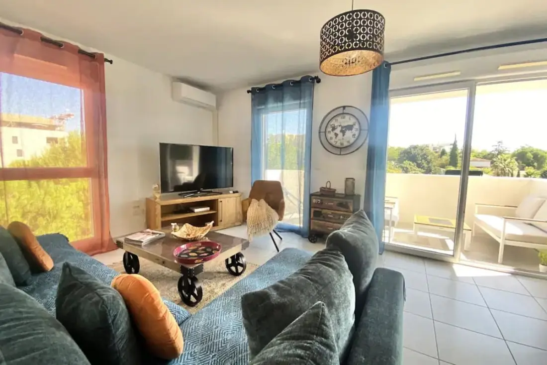 Appartement Lumineux Avec Balcon