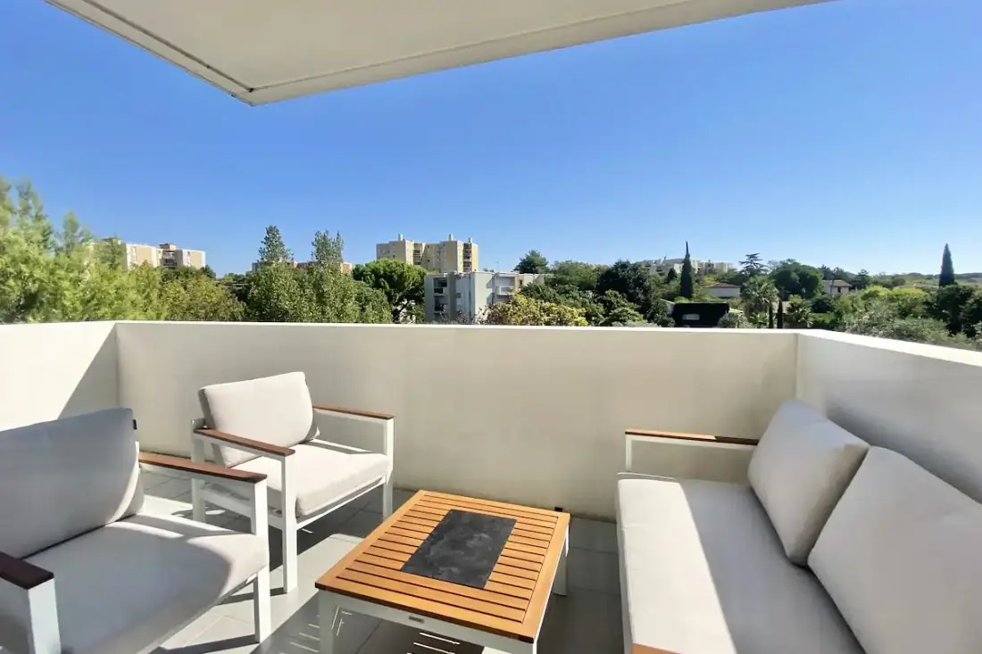 Appartement Lumineux Avec Balcon