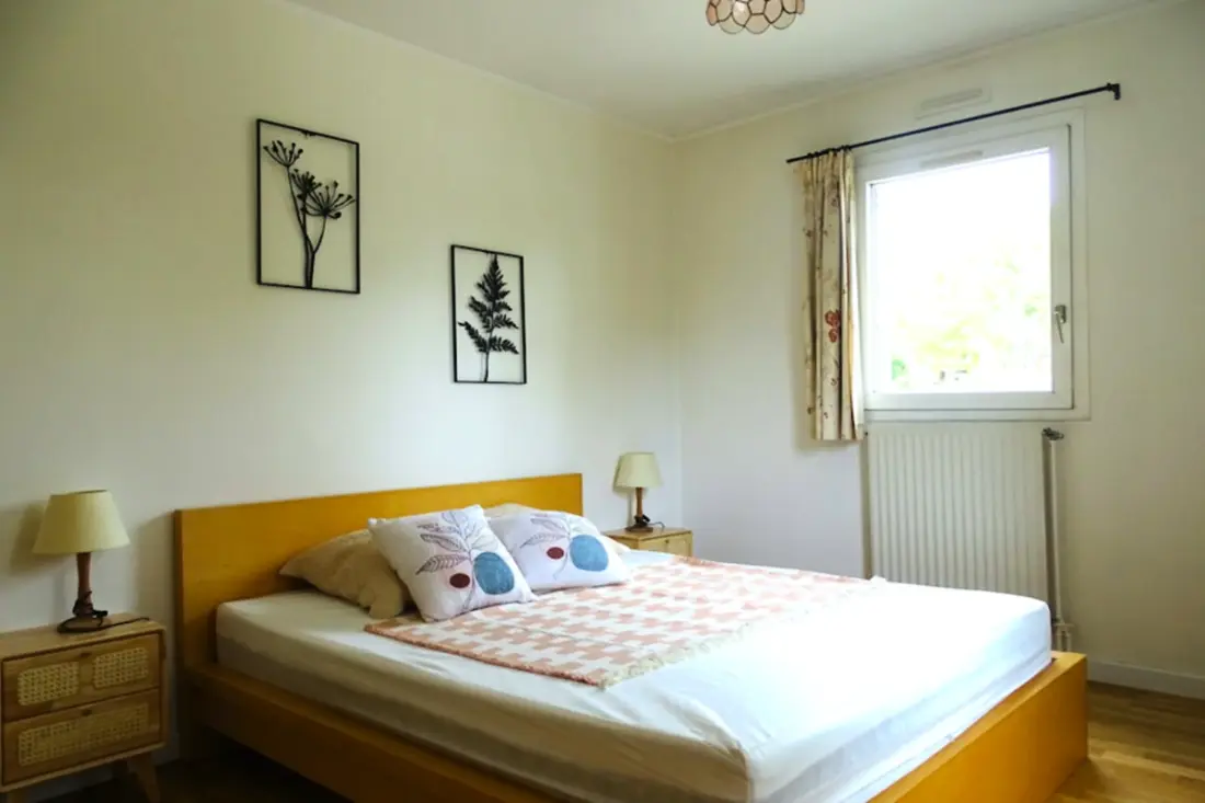 Spacieux Logement Avec Deux Terrasses
