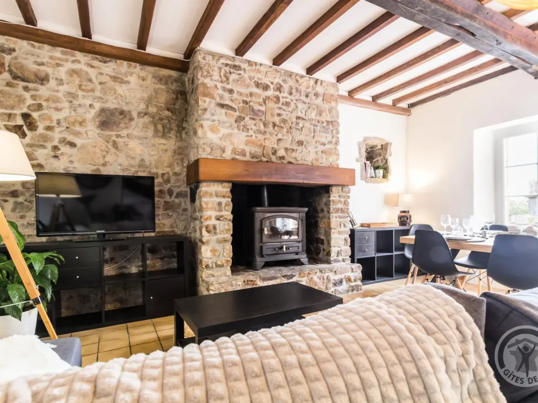 Maison de Vacances Montpinchon 3