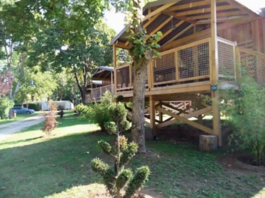 Camping Paradis Les Nobis d'Anjou 4 étoiles★★★★