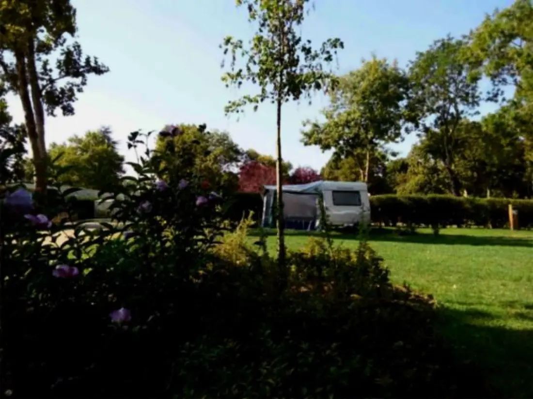 Camping Paradis Les Nobis d'Anjou 4 étoiles★★★★
