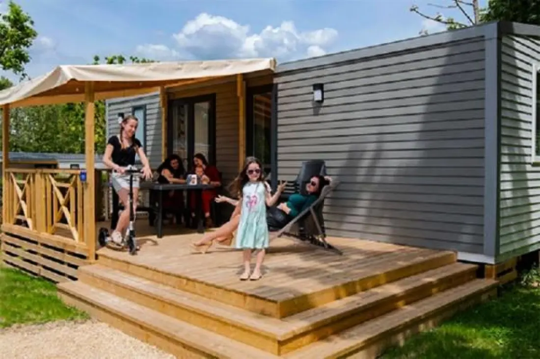 Camping Paradis Les Nobis d'Anjou 4 étoiles★★★★