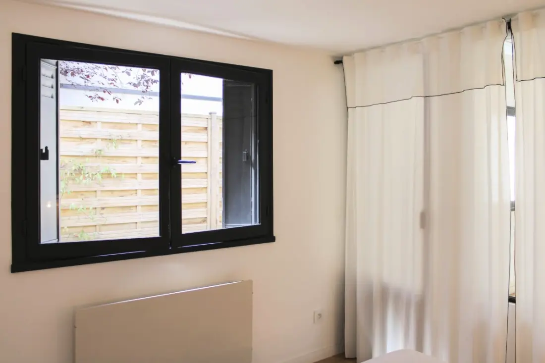 Maison De Charme à Montreuil Avec Terrasse