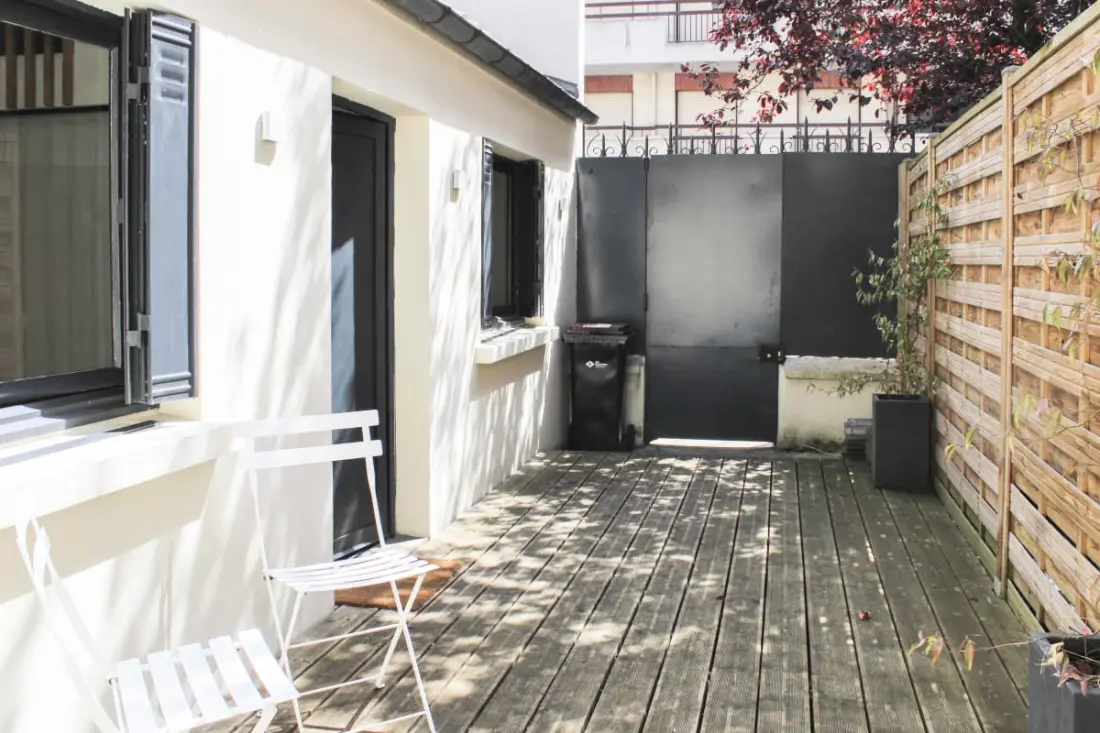 Maison De Charme à Montreuil Avec Terrasse