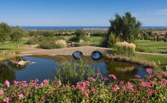 Apartamentos Club de Golf Bonmont
