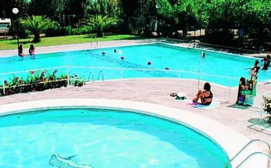 Camping Playa y Fiesta