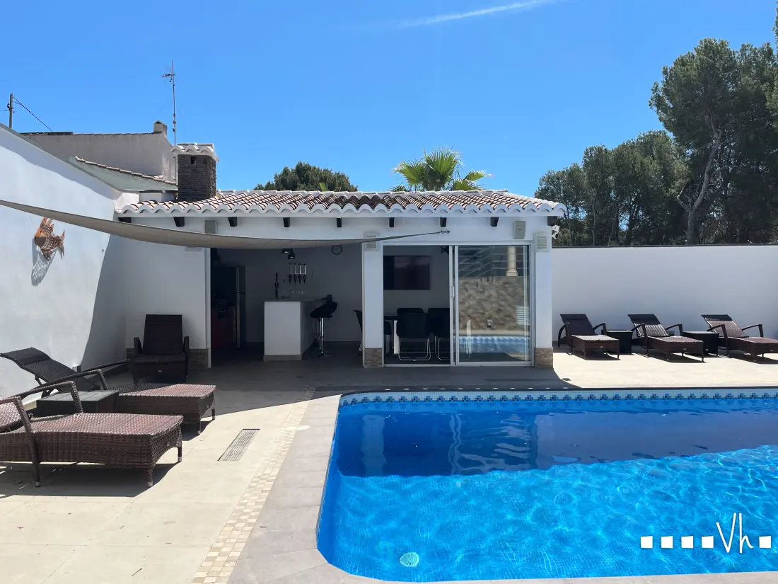Maison de Vacances Moravit 83
