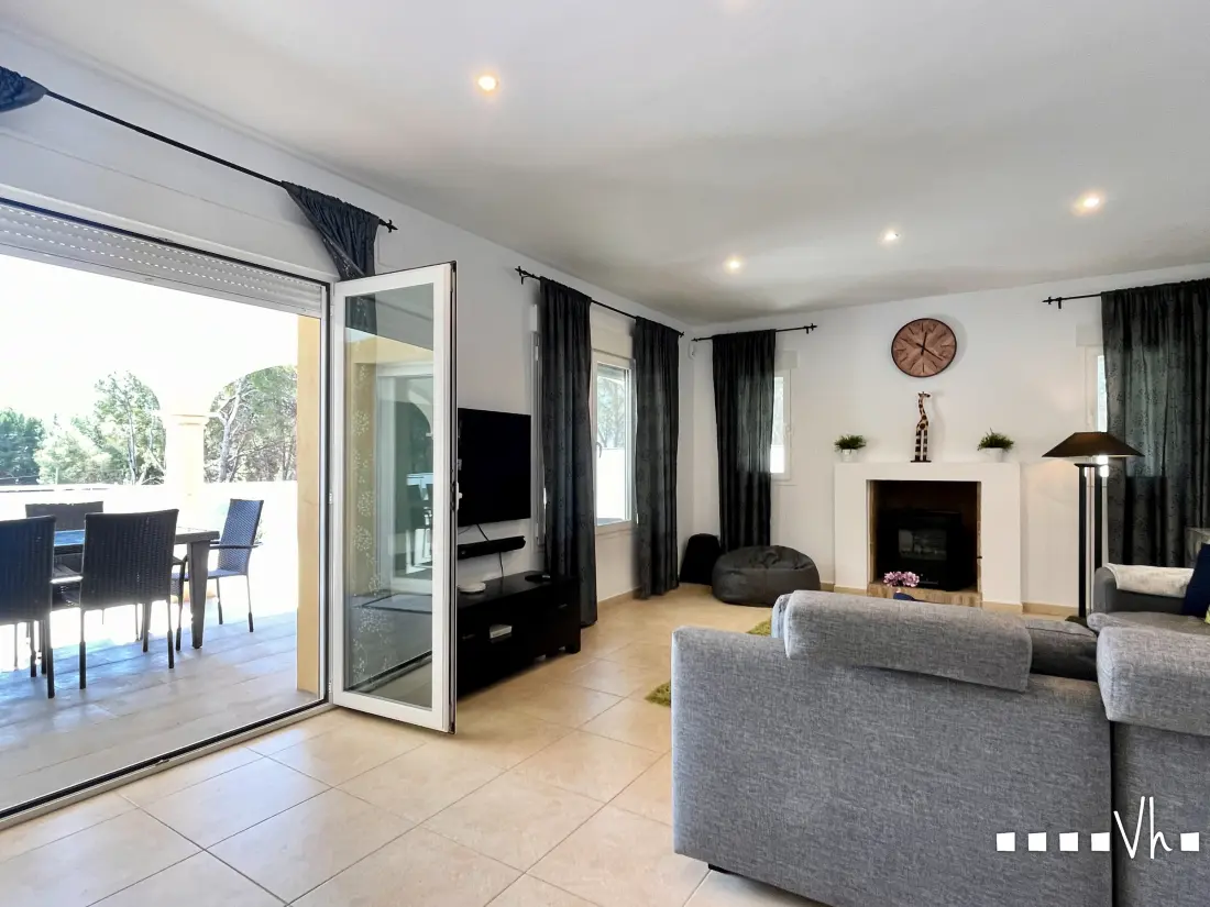 Maison de Vacances Moravit 83