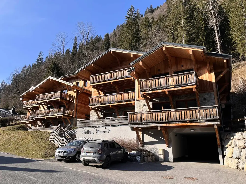 Chalets Brunes