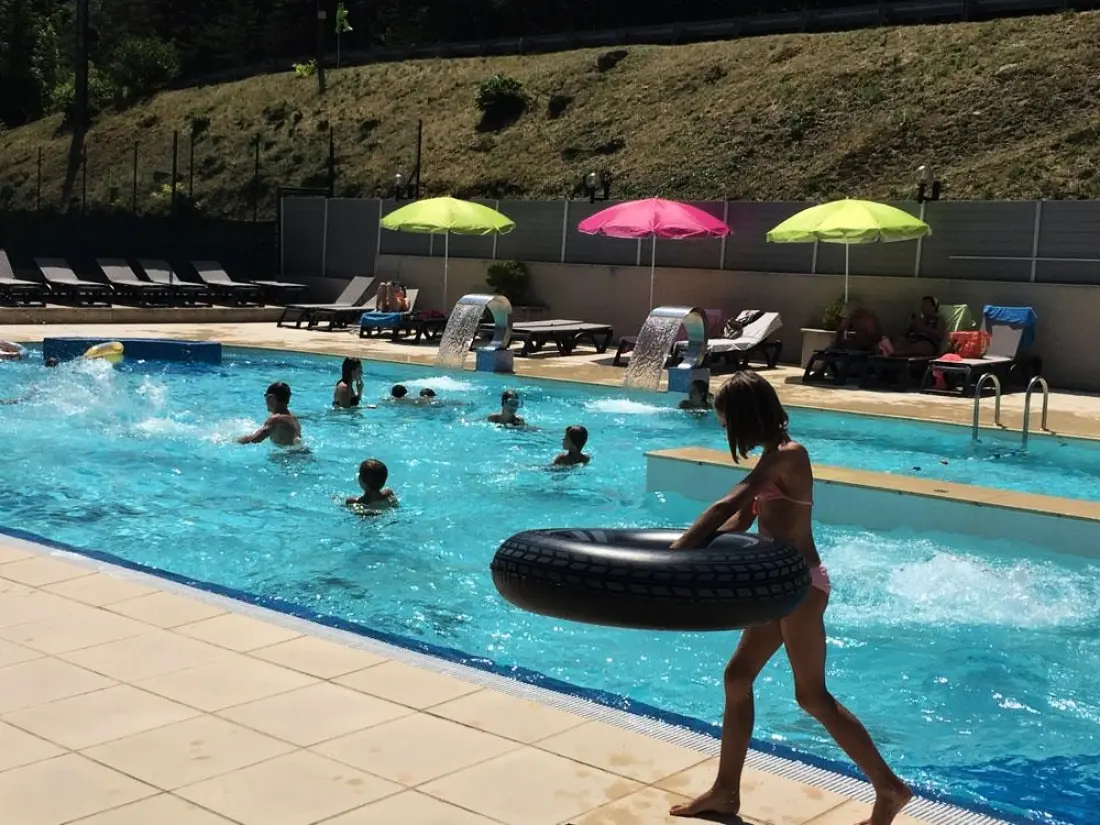 Camping LES PRADES 4 étoiles★★★★