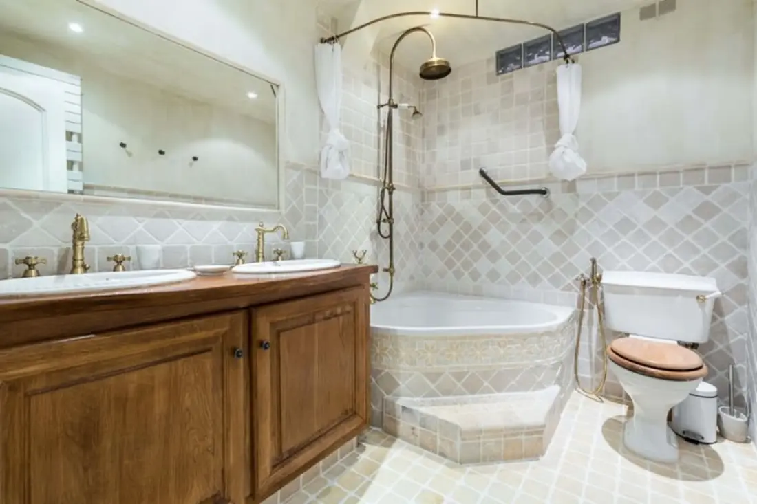 Villa De Luxe 18 Pers Avec Piscine Chauffée Près De Cannes