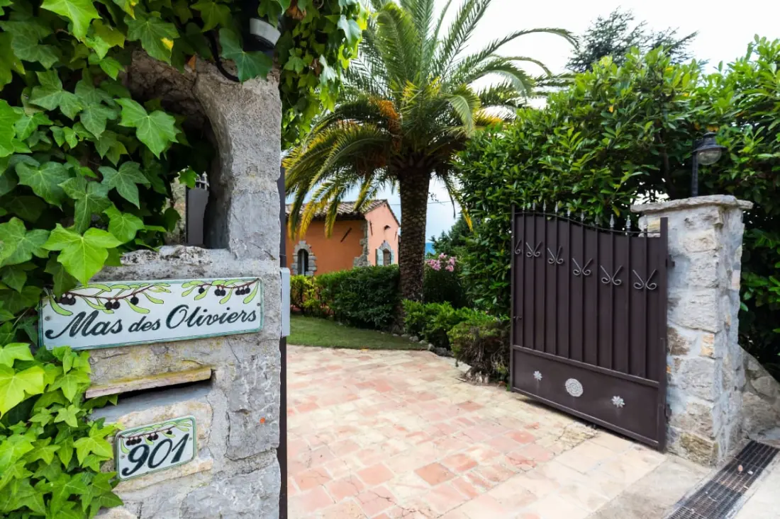 Villa De Luxe 18 Pers Avec Piscine Chauffée Près De Cannes
