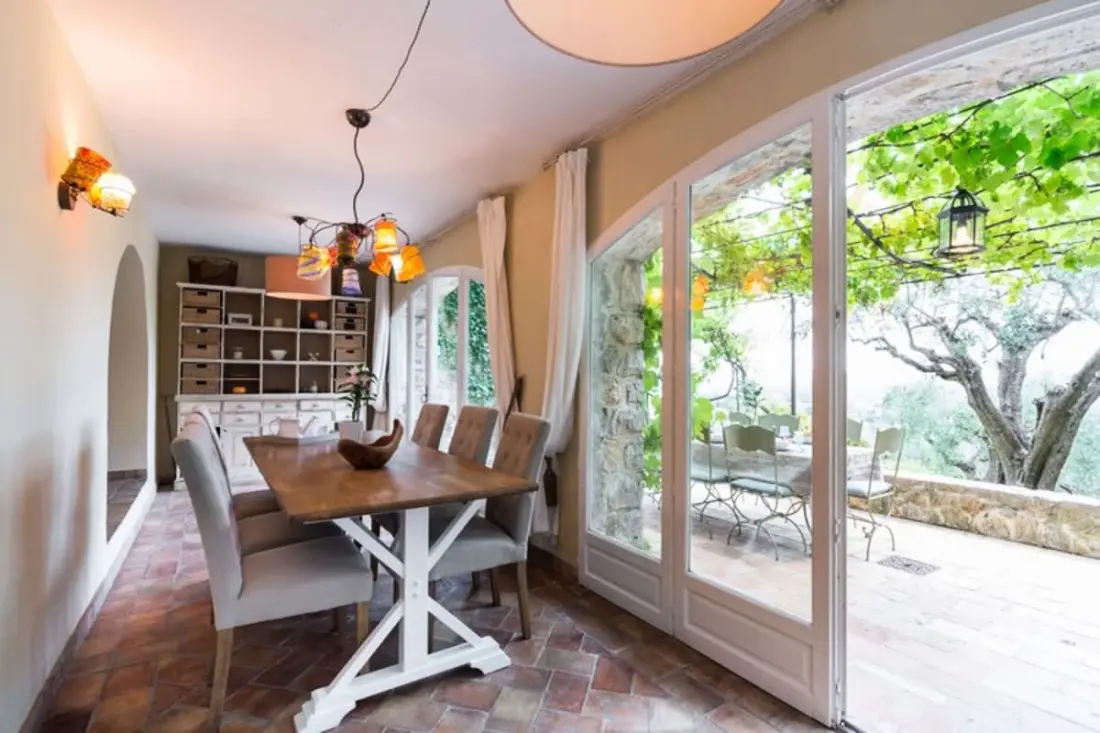 Villa De Luxe 18 Pers Avec Piscine Chauffée Près De Cannes