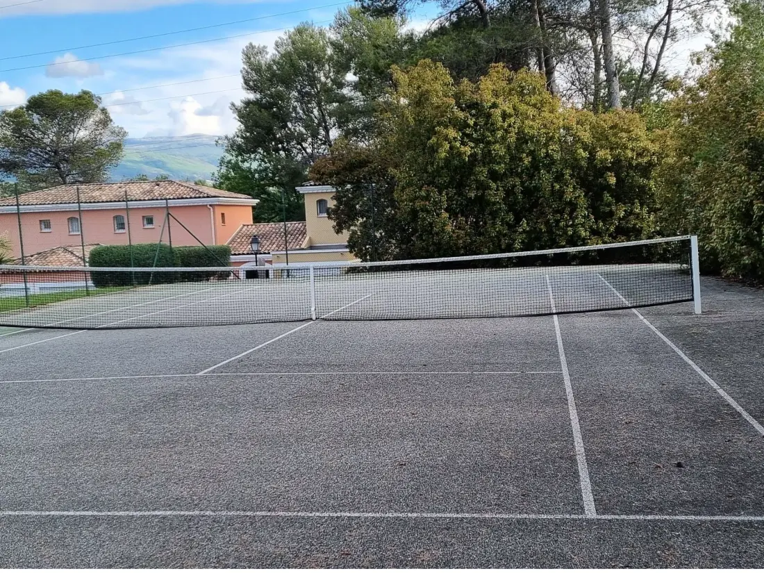 Résidence Moderne Wohnung in Mougins mit eigenem Garten