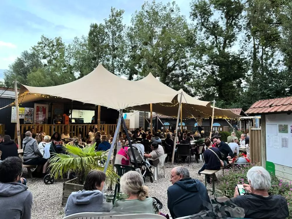 Camping Paradis Le Val de Trie 4 étoiles★★★★