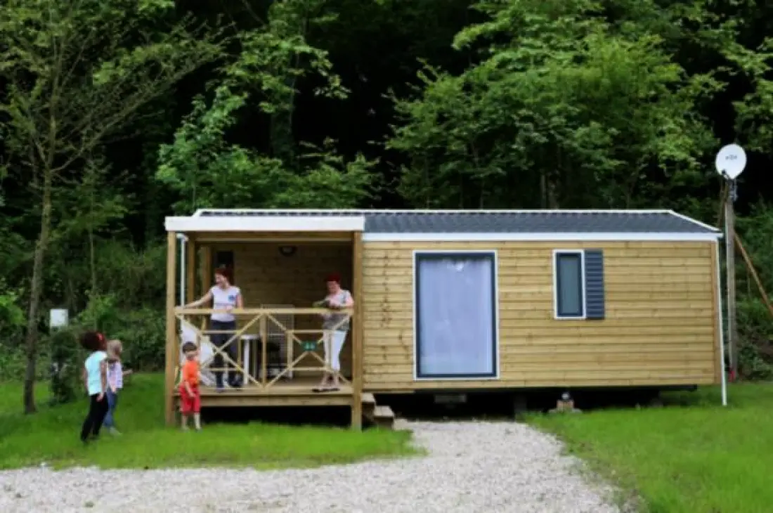 Camping Paradis Le Val de Trie 4 étoiles★★★★