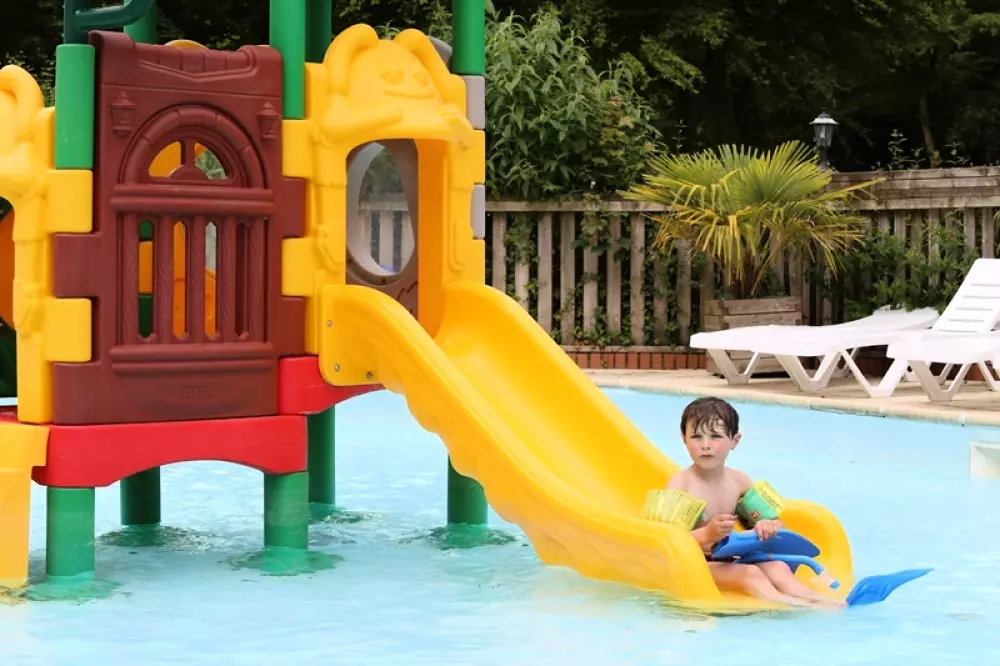 Camping Paradis Le Val de Trie4 étoiles★★★★