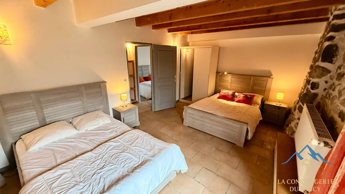 Maison à Murat Le Quaire