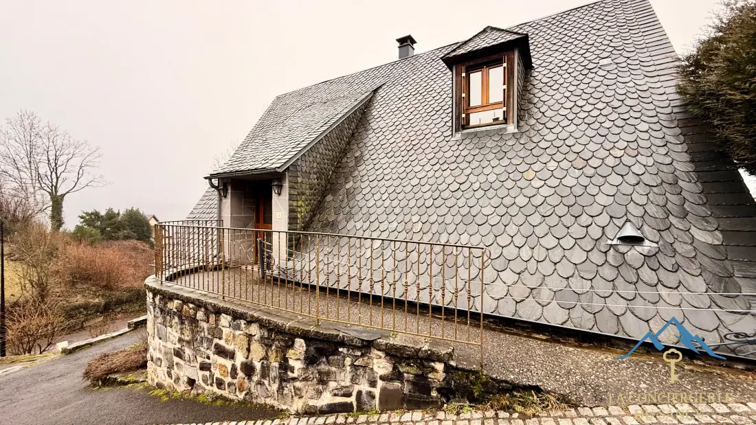 Maison à Murat Le Quaire