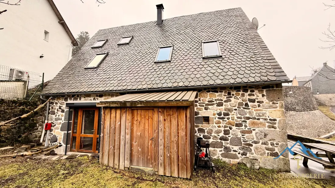 Maison à Murat Le Quaire