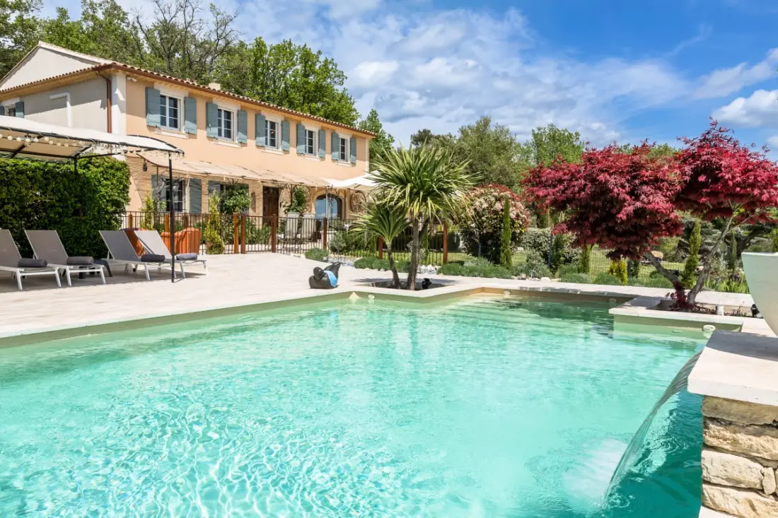 La Bastide Vallonia — Luxe Et Sérénité Au Cœur Du Luberon.