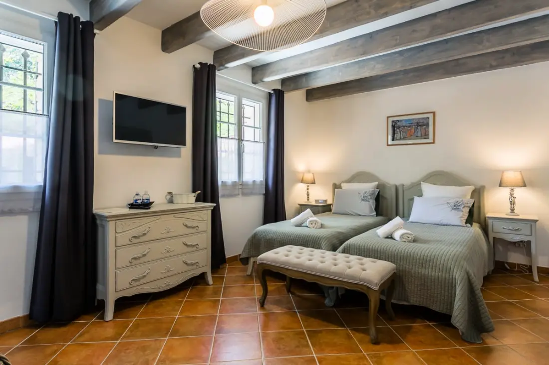 La Bastide Vallonia — Luxe Et Sérénité Au Cœur Du Luberon.