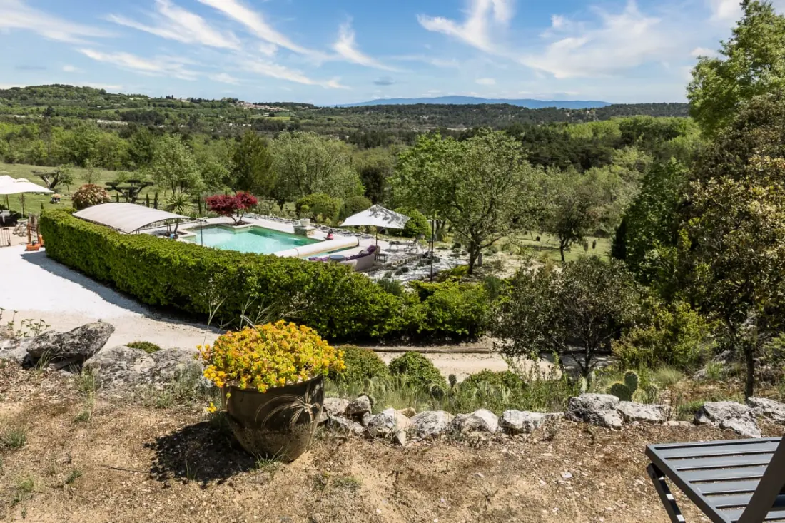 La Bastide Vallonia — Luxe Et Sérénité Au Cœur Du Luberon.