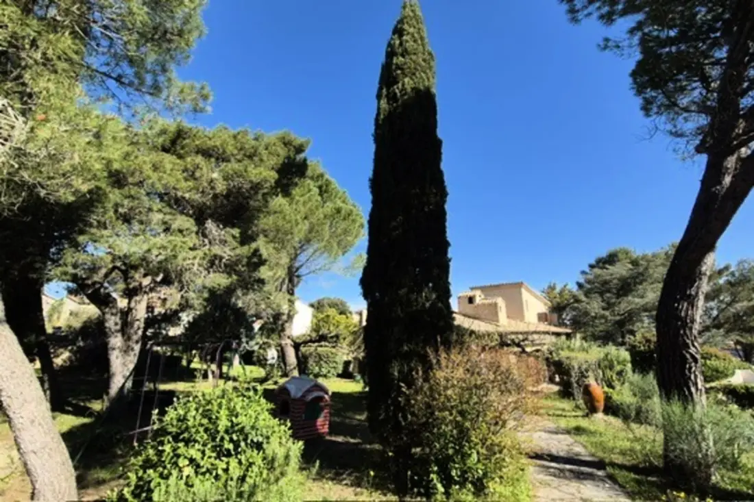 Villa Avec Jardin Près De Montpellier