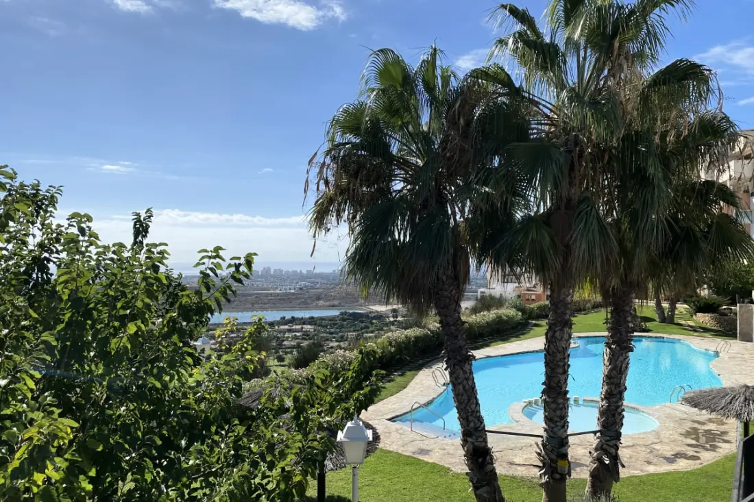 Appartement Vistamar : Piscine Et Magnifique Terrasse Panoramique
