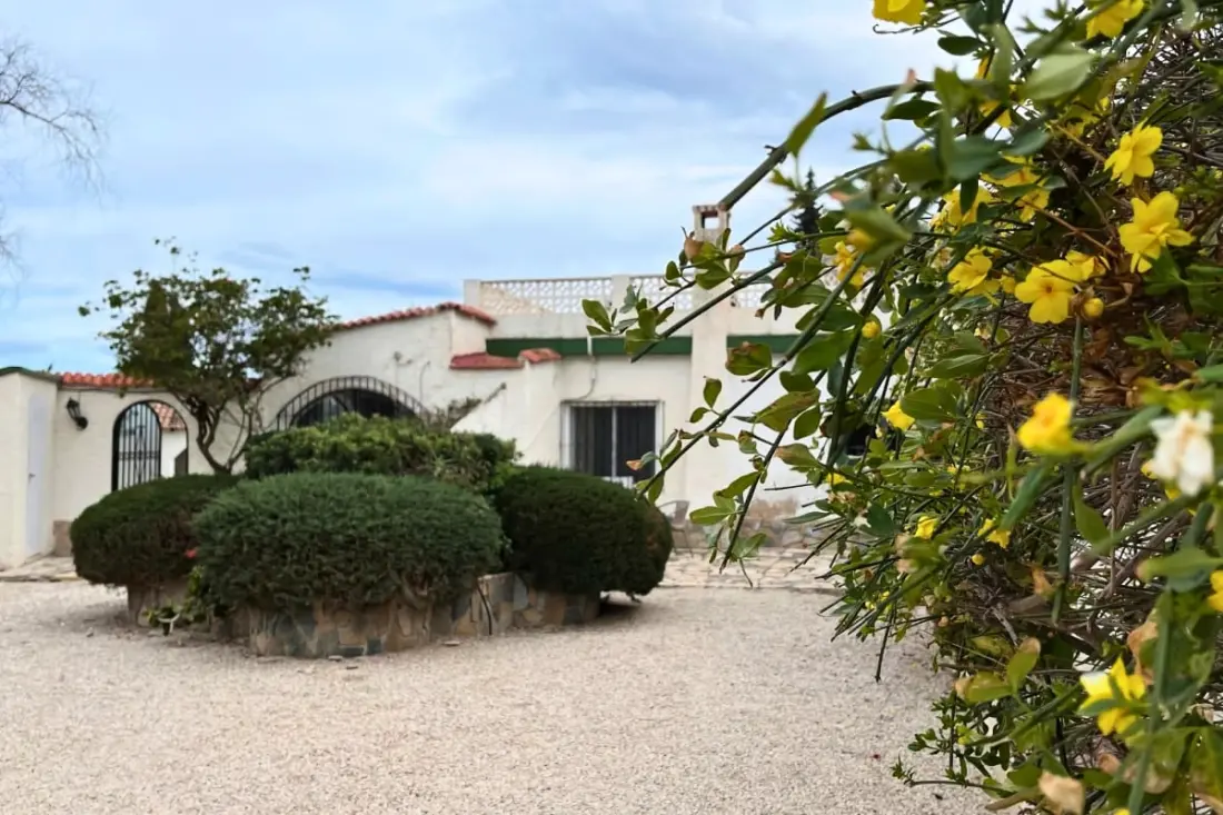 Authentique Finca Espagnole Avec Piscine Privée Et Jardin