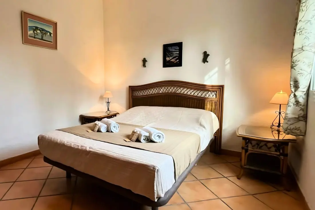 Authentique Finca Espagnole Avec Piscine Privée Et Jardin