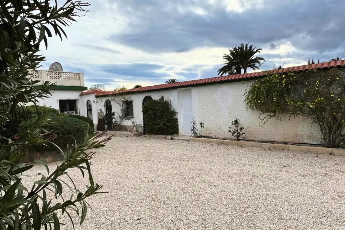 Authentique Finca Espagnole Avec Piscine Privée Et Jardin