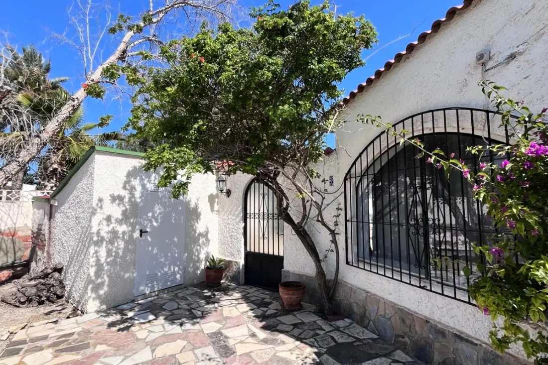 Authentique Finca Espagnole Avec Piscine Privée Et Jardin