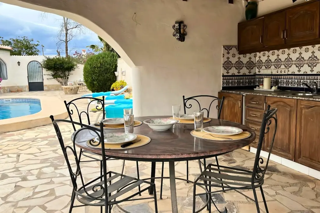 Authentique Finca Espagnole Avec Piscine Privée Et Jardin