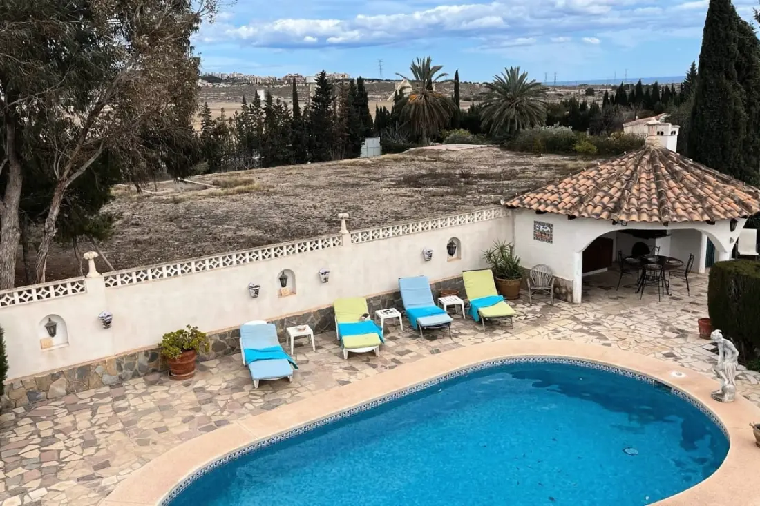 Authentique Finca Espagnole Avec Piscine Privée Et Jardin