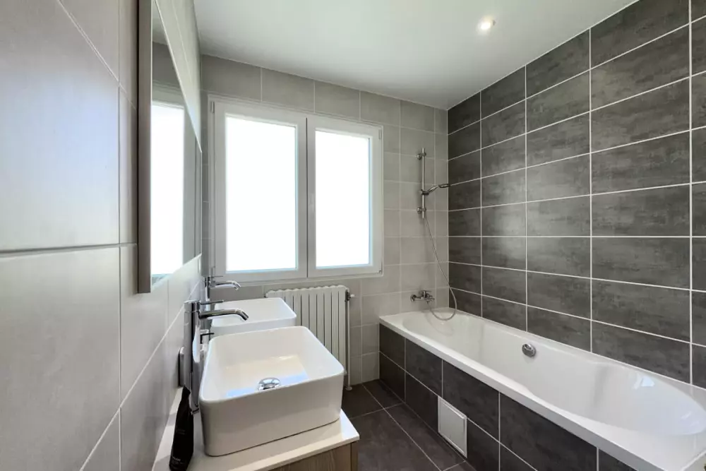 Confortable Chalet - Vue Sur Le Lac D’aiguebelette