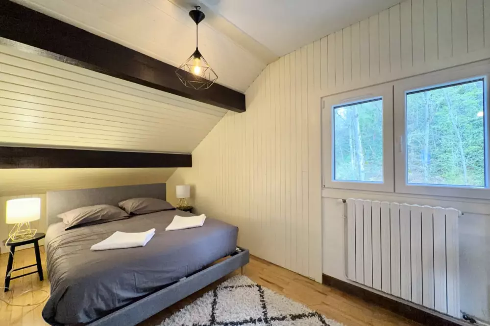 Confortable Chalet - Vue Sur Le Lac D’aiguebelette