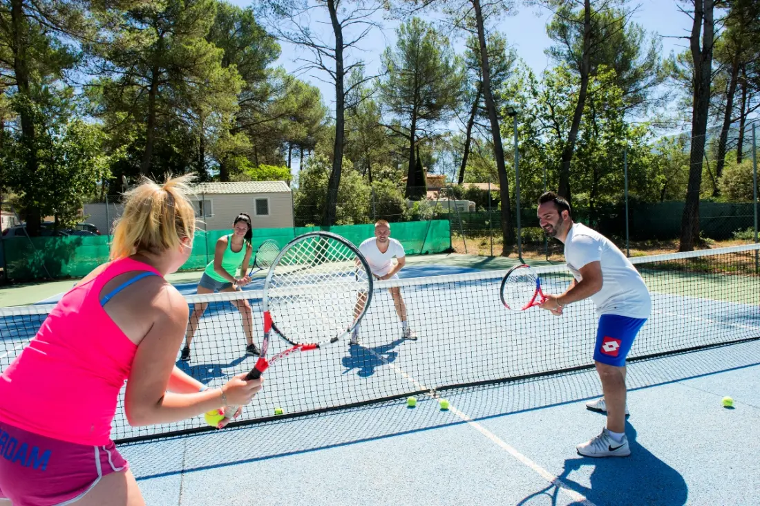 Camping Le Domaine de la Sainte Baume 4 étoiles★★★★
