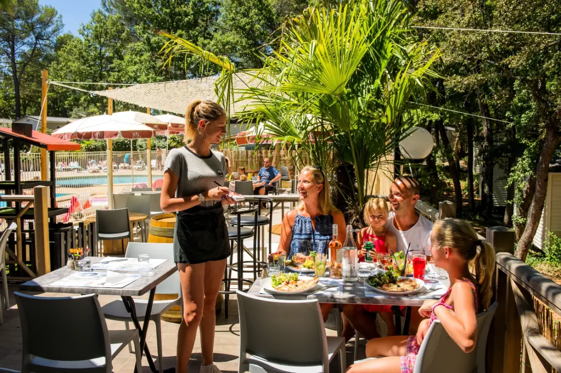 Camping Le Domaine de la Sainte Baume 4 étoiles★★★★
