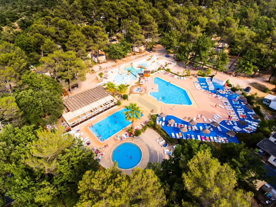 Camping Le Domaine de la Sainte Baume 4 étoiles★★★★