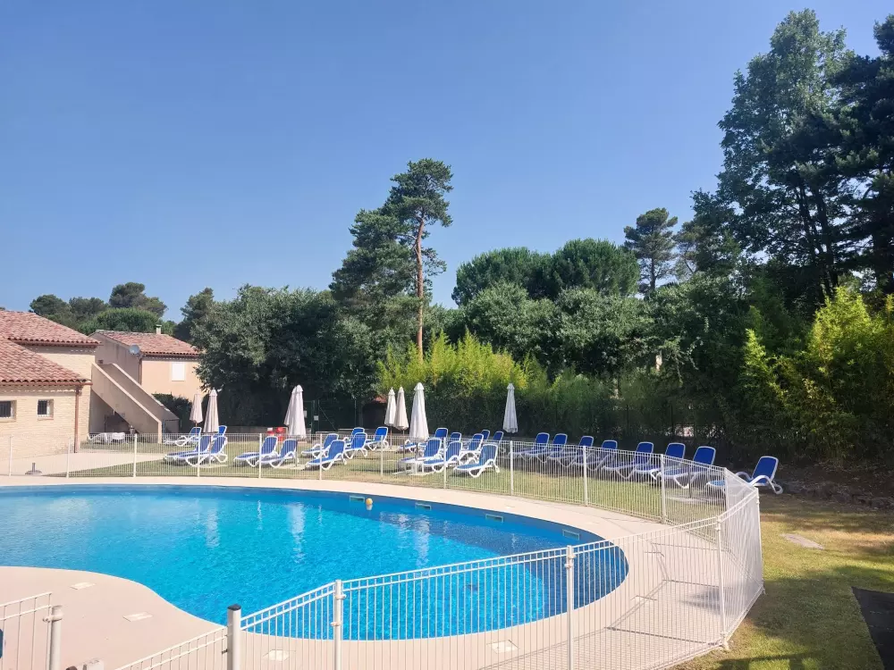 Maison de Vacances Nans-les-Pins