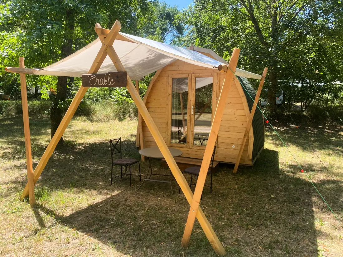 Camping Des Deux Séquoias 1 étoiles★