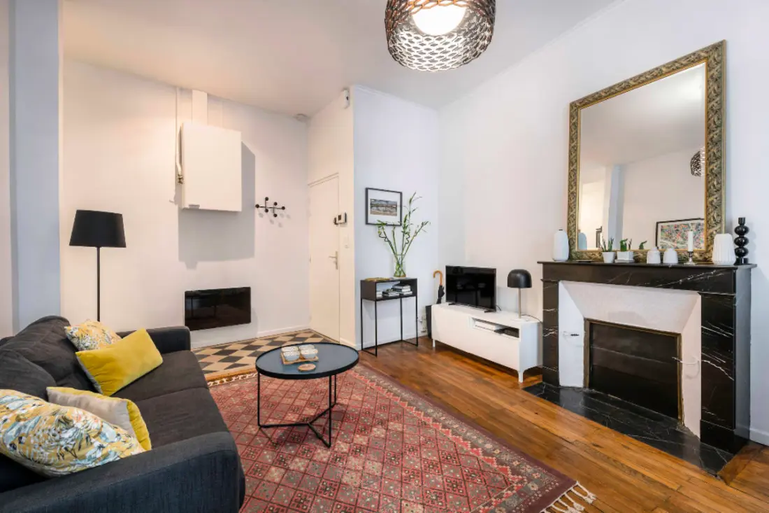 Bel Appartement Proche De La Place Graslin