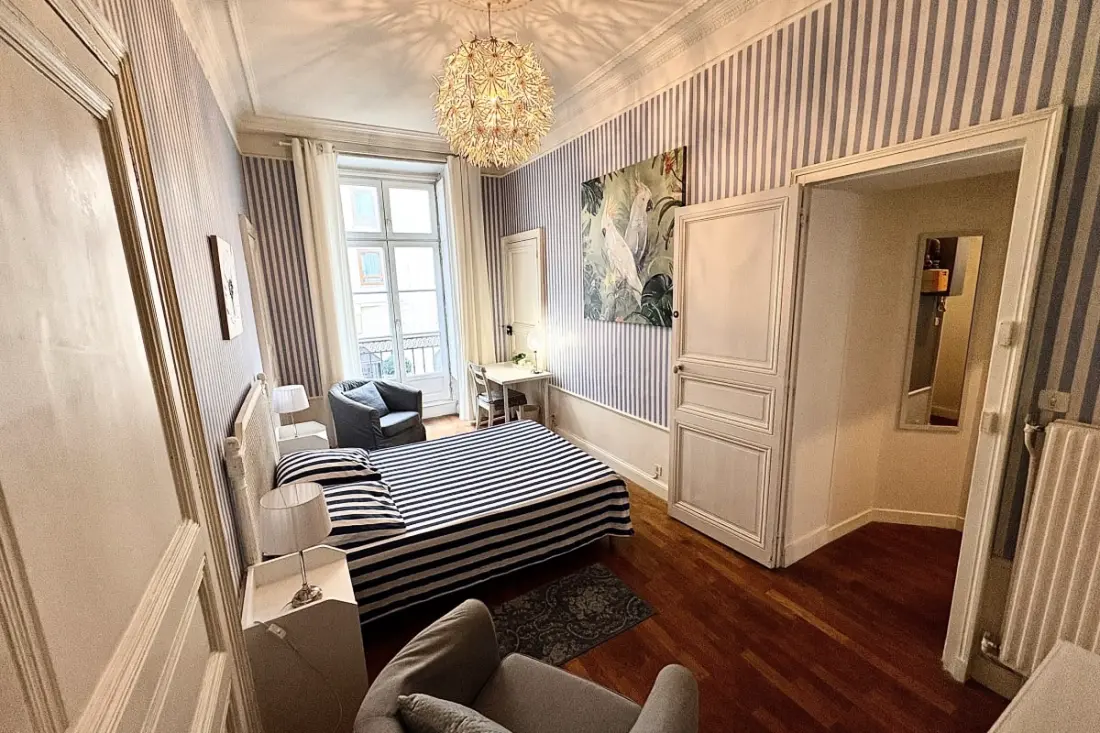Appartement Lumineux Plein De Charme
