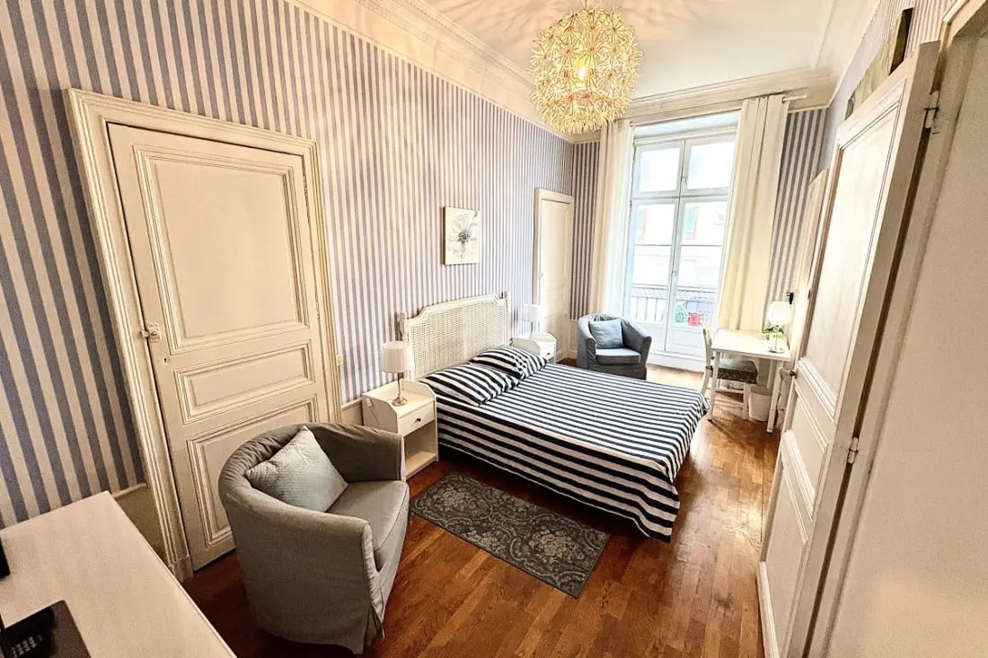 Appartement Lumineux Plein De Charme